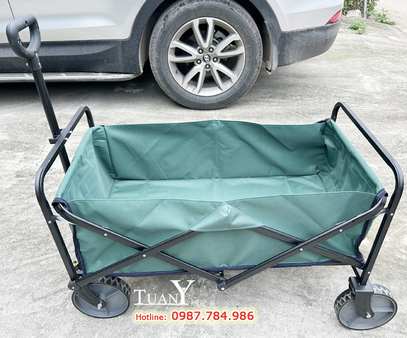 Sử dụng xe kéo chở đồ khi về quê hoặc picnic, câu cá