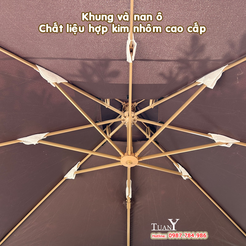 Khung và 8 nan ô làm từ hợp kim nhôm độ bền cao, nhẹ
